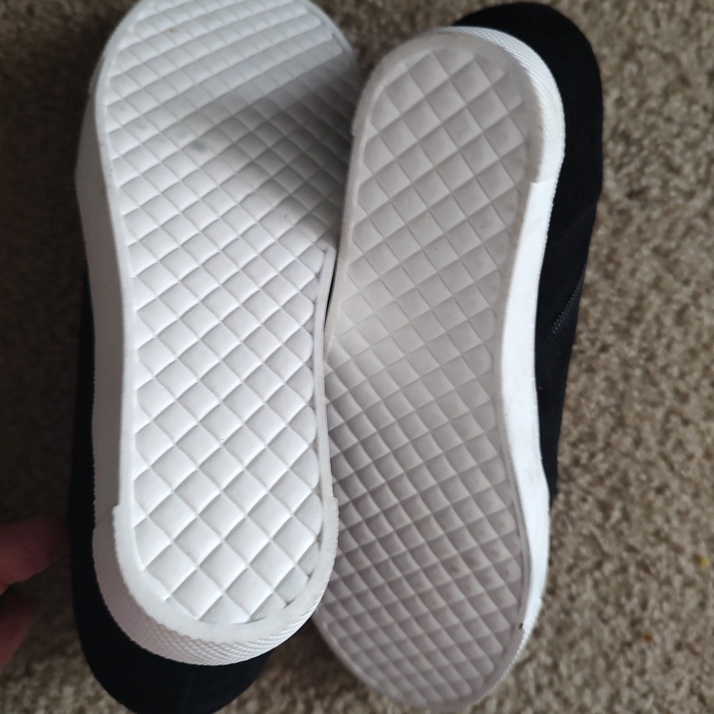 Steve Madden Womens Black Suede Perforated Hidden Wedge Sneaker Side‎ Zip